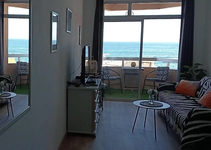Luas Beachfront House Canteras Апартаменты